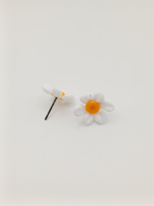 Petites puces d'oreille