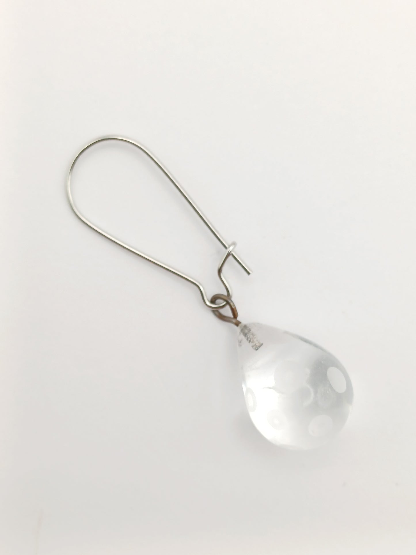 Boucle d'oreille goutte