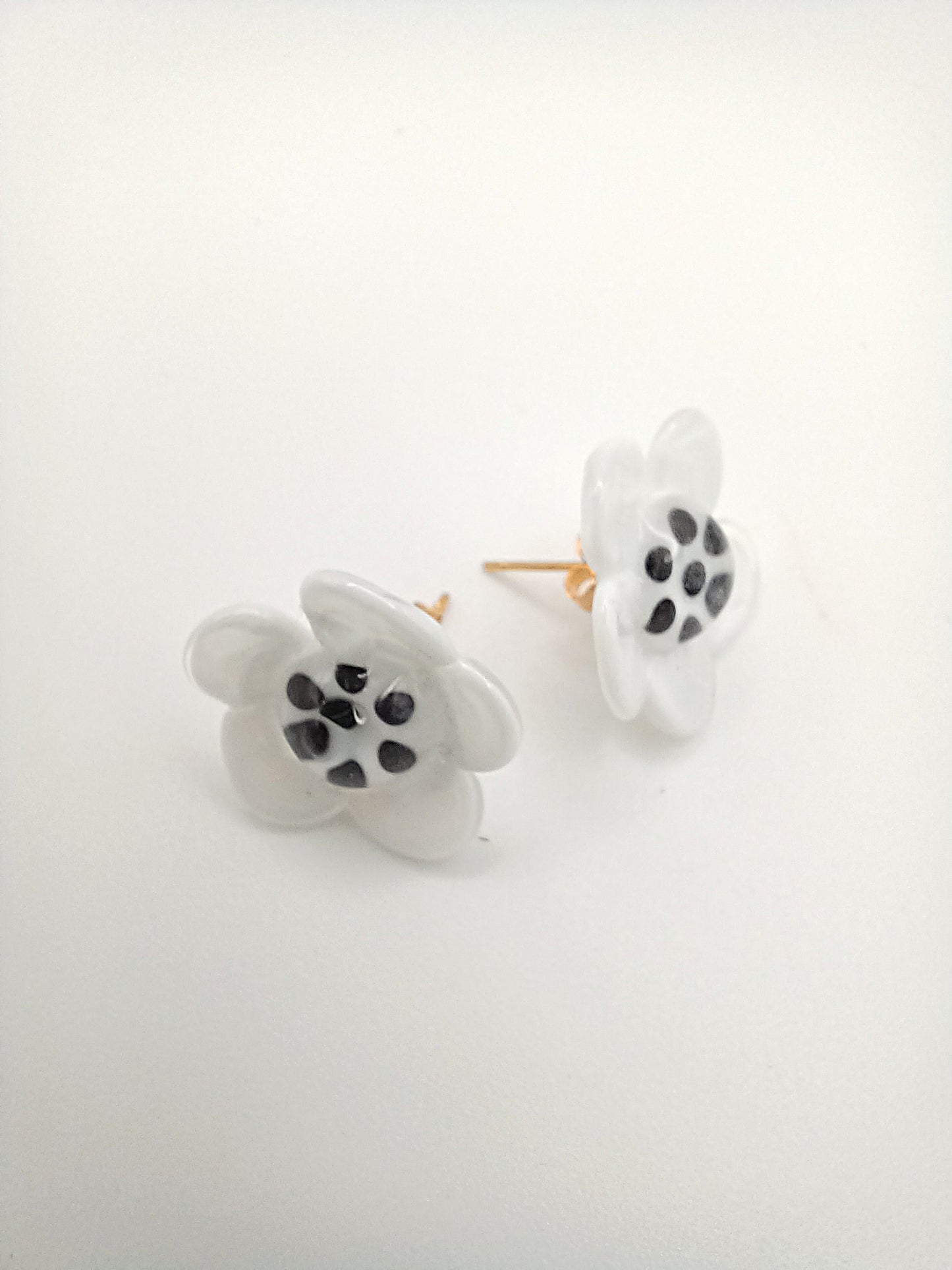 Puces d'oreille