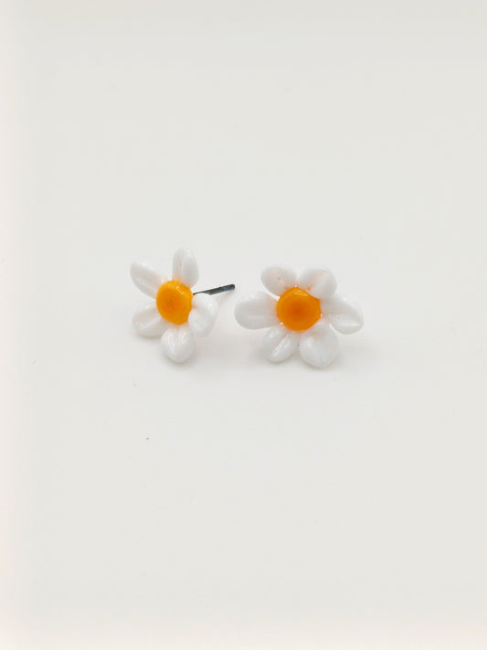 Petites puces d'oreille