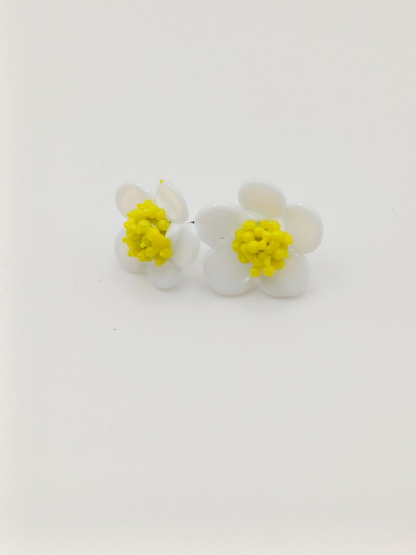 Petites puces d'oreille