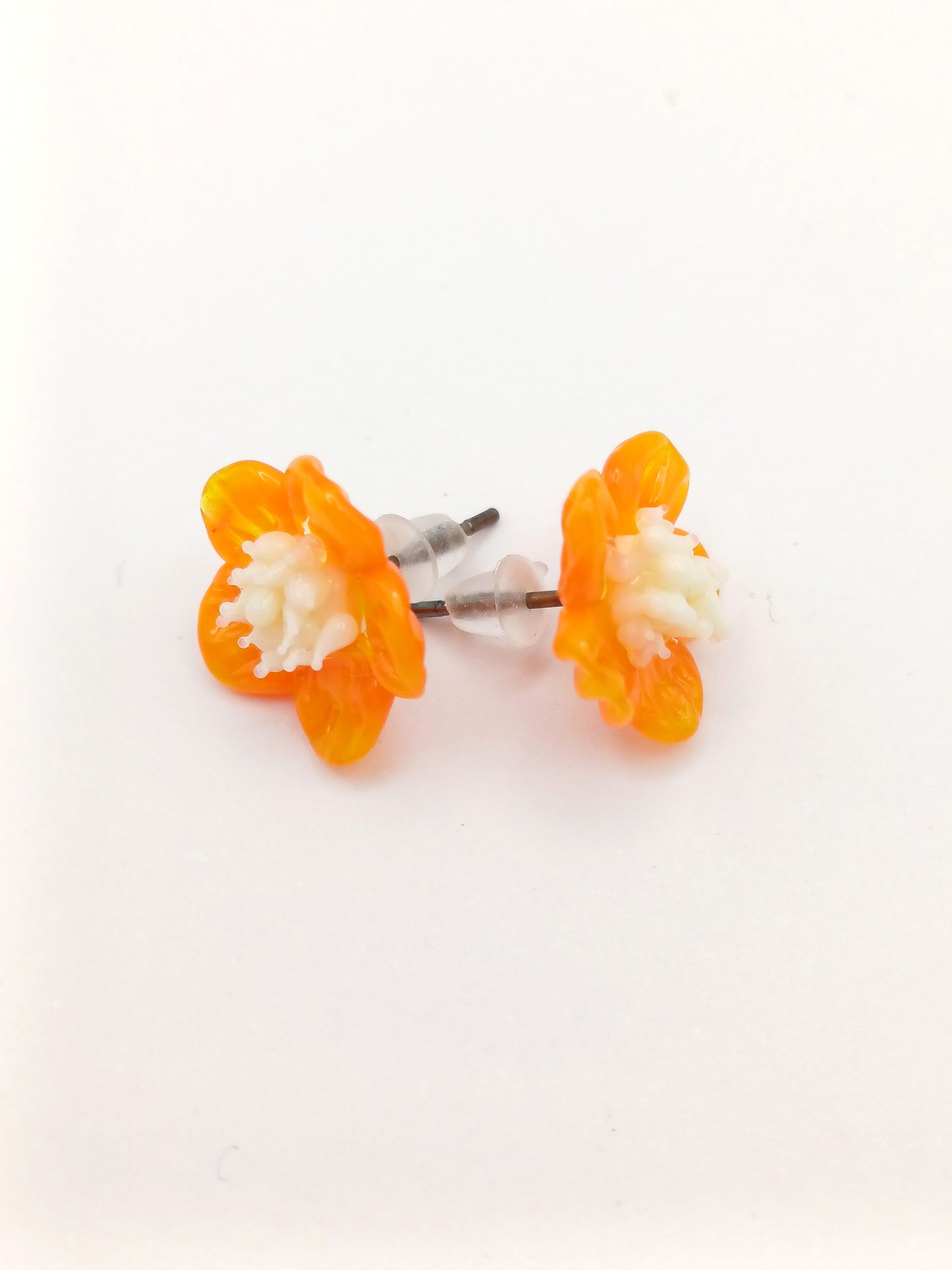 Petites puces d'oreille